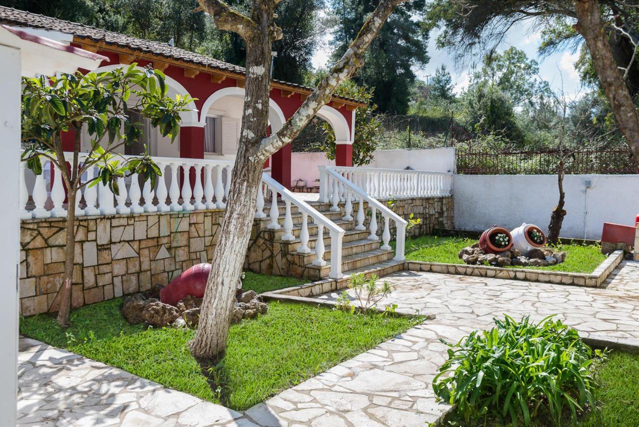 Merlyn Rooms Into The Nature, 100M From The Beach Dafnila ภายนอก รูปภาพ