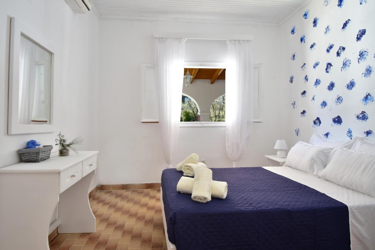 Merlyn Rooms Into The Nature, 100M From The Beach Dafnila ภายนอก รูปภาพ
